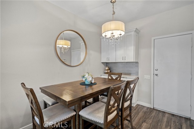 Detail Gallery Image 13 of 30 For 839 S Yellowstone Way, Anaheim,  CA 92808 - 2 Beds | 2/1 Baths