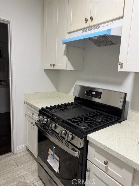 Detail Gallery Image 13 of 13 For 1722 S Birch, Santa Ana,  CA 92707 - 2 Beds | 1 Baths