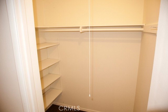 Detail Gallery Image 21 of 23 For 422 Avenue E, Redondo Beach,  CA 90277 - 4 Beds | 2 Baths