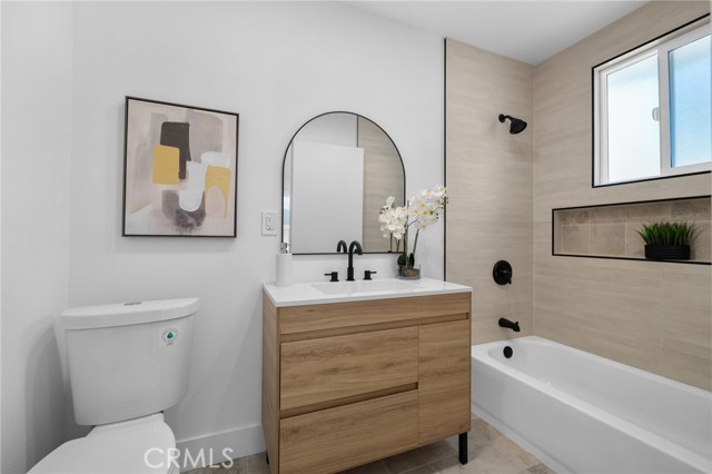 Detail Gallery Image 15 of 22 For 509 S Glenarbor, Santa Ana,  CA 92704 - 3 Beds | 2 Baths