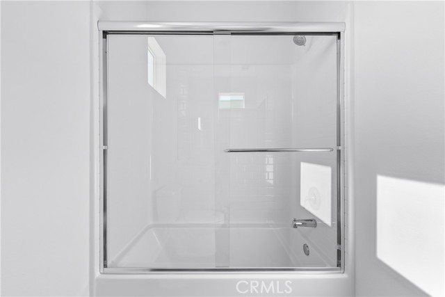 9423 1/2 N. Sepulveda Blvd., North Hills CA: https://media.crmls.org/medias/c6d43ab6-5775-4dbc-9e0e-9ca52f9111e9.jpg