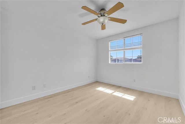 13812 Hollywood Avenue, Eastvale CA: https://media.crmls.org/medias/c6d44e67-51b6-4235-b559-128f212a79d7.jpg