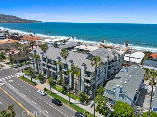 1007 Catalina Avenue, Redondo Beach, California 90277, 2 Bedrooms Bedrooms, ,2 BathroomsBathrooms,Residential,Sold,Catalina,PW23078656