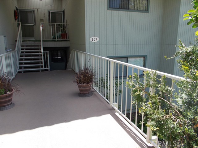 Detail Gallery Image 2 of 15 For 857 Ronda Mendoza #B,  Laguna Woods,  CA 92637 - 2 Beds | 2 Baths