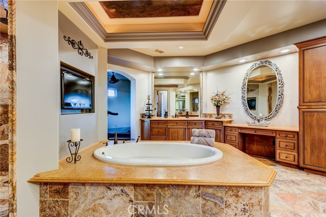 Detail Gallery Image 63 of 75 For 12260 Desert Rose Way, Oak Hills,  CA 92344 - 4 Beds | 4/1 Baths