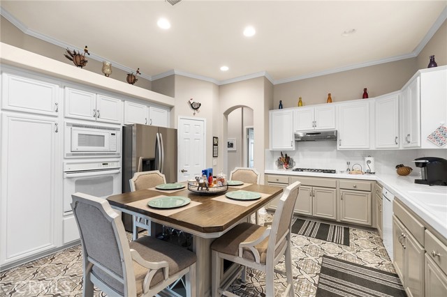 2157 Pecan Tree Street, Hemet CA: https://media.crmls.org/medias/c6d67de6-63cb-43a7-ba62-20852117e471.jpg