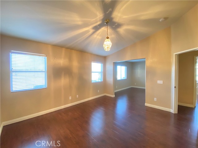 708 Hillview Street, Beaumont CA: https://media.crmls.org/medias/c6d6bf23-9810-4488-a0ad-3615c4624203.jpg