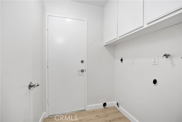 1348 Sandia Street, Corona CA: https://media.crmls.org/medias/c6d76996-0d7f-4cde-8d89-badef01d2d18.jpg
