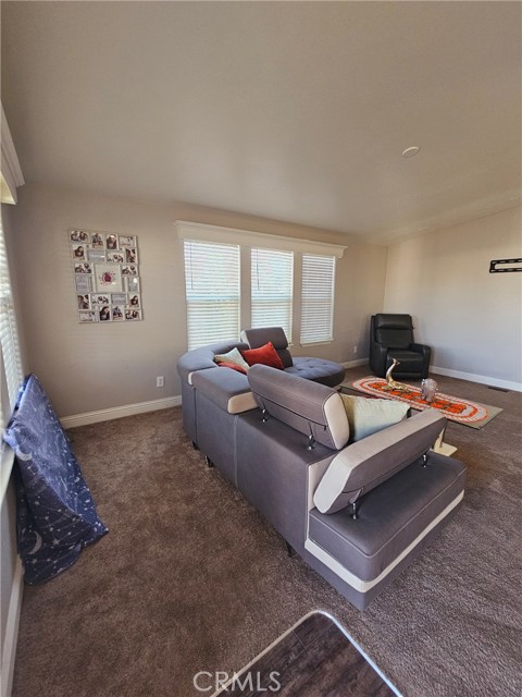 Detail Gallery Image 8 of 24 For 14000 El Evado Rd #70,  Victorville,  CA 92392 - 3 Beds | 2 Baths