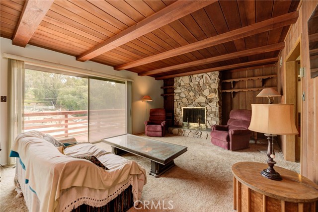    Living Room with balcony overlooking the horse facilities