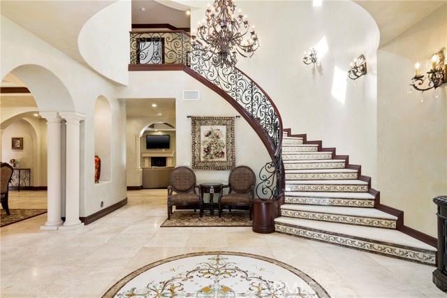 4141 Cambridge Road, La Canada Flintridge CA: https://media.crmls.org/medias/c6d8a145-a71e-4f63-a282-4f4d1ba195cf.jpg