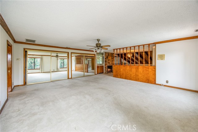 668 E Sunset N Drive, Redlands CA: https://media.crmls.org/medias/c6d90d5a-e18c-462d-be2a-5c3e8af61010.jpg