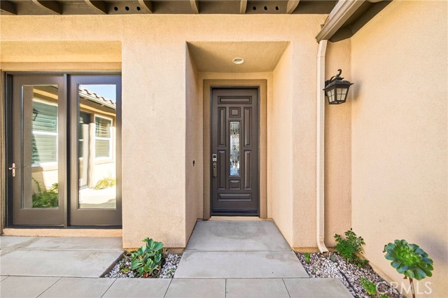 Detail Gallery Image 5 of 54 For 7837 Lady Banks Loop, Corona,  CA 92883 - 5 Beds | 3/1 Baths