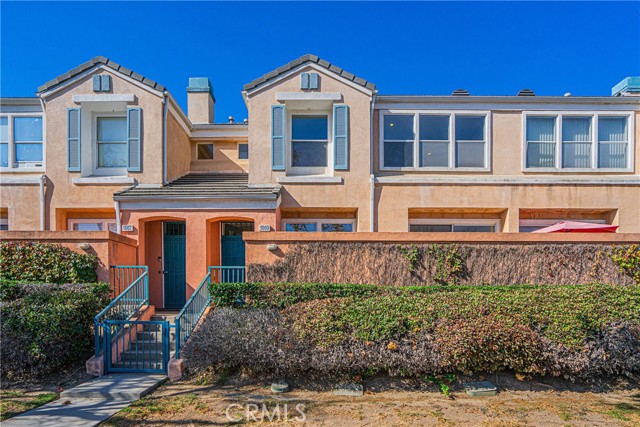 Detail Gallery Image 1 of 38 For 1869 Atlantic Ave, Long Beach,  CA 90806 - 2 Beds | 2/1 Baths