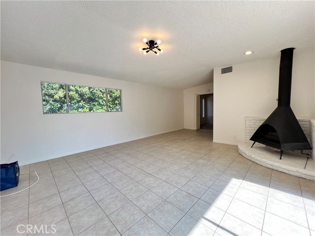 Detail Gallery Image 41 of 44 For 38710 Yucca Tree St, Palmdale,  CA 93551 - 4 Beds | 2 Baths