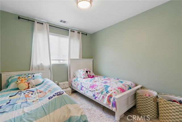 13238 Klein Court, Sylmar CA: https://media.crmls.org/medias/c6db66e5-6a7a-4404-b270-7339b7b5d7ff.jpg