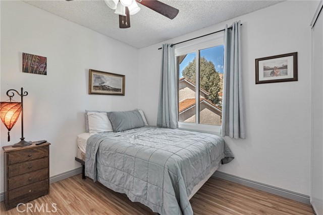 Detail Gallery Image 44 of 59 For 29857 Wistaria Valley, Canyon Country,  CA 91387 - 3 Beds | 3 Baths