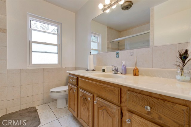 Detail Gallery Image 32 of 52 For 20442 Runnymede, Winnetka,  CA 91306 - 4 Beds | 3 Baths