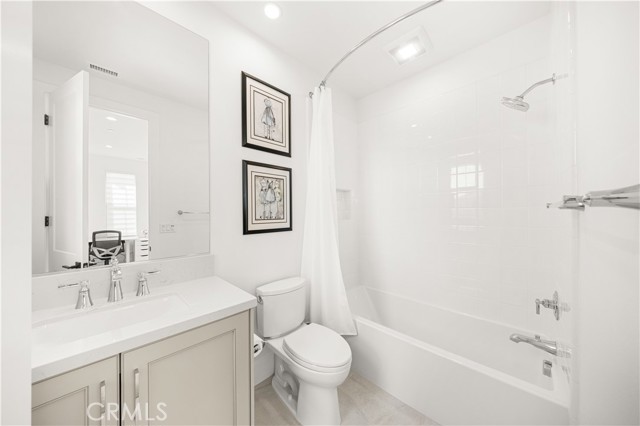 52 Longchamp, Irvine CA: https://media.crmls.org/medias/c6dbd29d-4155-4962-895d-5da87f897b04.jpg