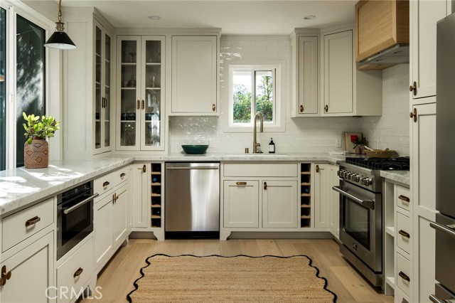 Detail Gallery Image 14 of 57 For 1321 Wildwood Dr, Los Angeles,  CA 90041 - 3 Beds | 2 Baths