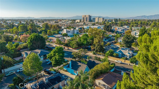 Detail Gallery Image 48 of 53 For 14156 Califa, Sherman Oaks,  CA 91401 - 3 Beds | 2 Baths