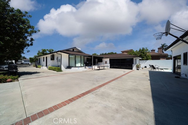 9808 Downey Avenue, Downey CA: https://media.crmls.org/medias/c6dc9afe-702f-4db4-a6e5-55aceaa8b500.jpg