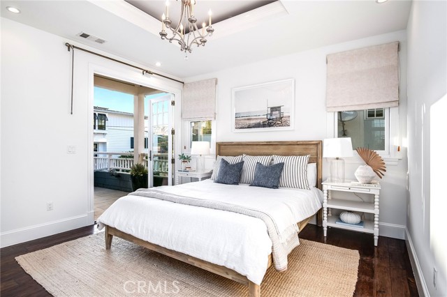 501 6th Place, Manhattan Beach, California 90266, 4 Bedrooms Bedrooms, ,2 BathroomsBathrooms,Residential,Sold,6th,SB23176896