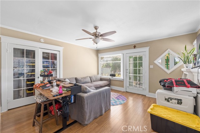 Detail Gallery Image 6 of 25 For 672 Junipero, Long Beach,  CA 90814 - – Beds | – Baths