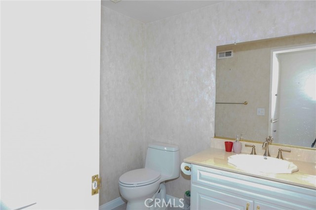 Detail Gallery Image 16 of 29 For 9901 Westhaven Cir, Westminster,  CA 92683 - 4 Beds | 2 Baths