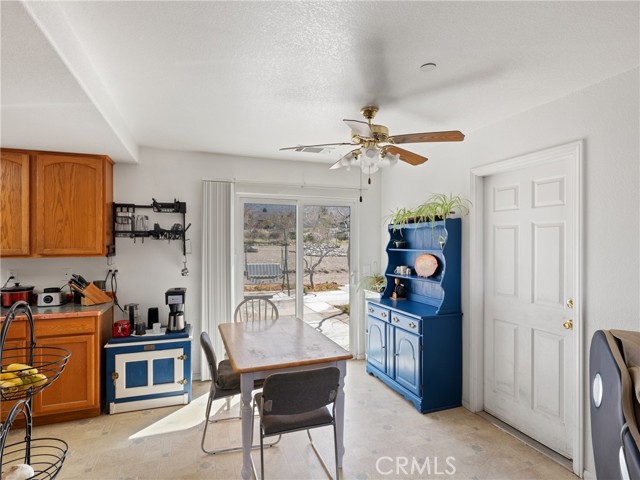 Detail Gallery Image 11 of 25 For 32229 Carnelian Rd, Lucerne Valley,  CA 92356 - 3 Beds | 2 Baths