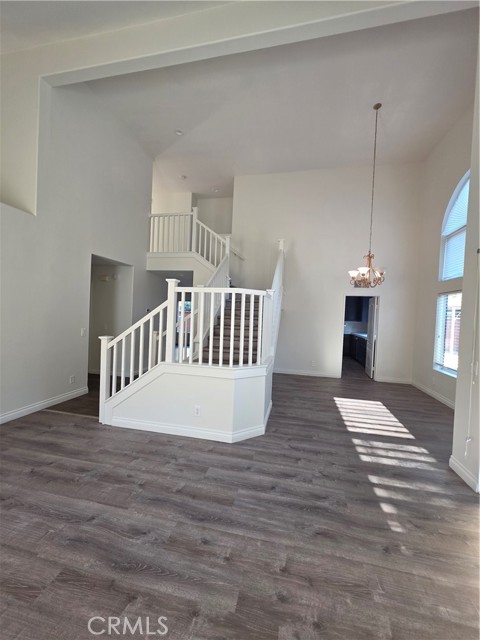 Image 3 of 35 For 31939 Monique