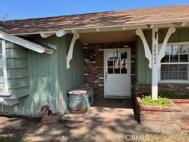 28900 Reservoir Avenue, Nuevo CA: https://media.crmls.org/medias/c6e16d51-b22c-4439-89d5-dfa3f5b479ff.jpg