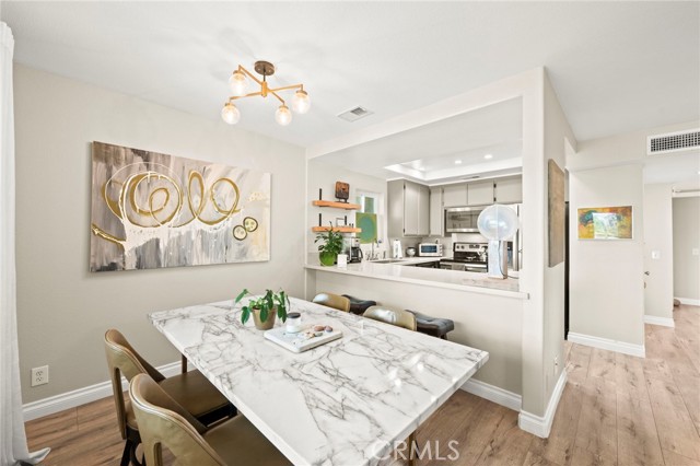 Detail Gallery Image 9 of 43 For 24311 Canyon Lake Drive N Unit 12, Canyon Lake,  CA 92587 - 2 Beds | 2 Baths