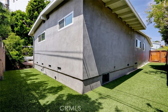 1170 Shelley Street, Manhattan Beach, California 90266, 4 Bedrooms Bedrooms, ,3 BathroomsBathrooms,Residential,Sold,Shelley,SB22186838