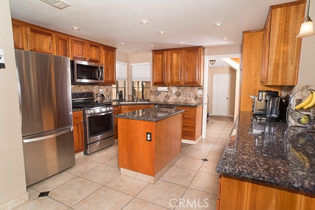 13761 Donnybrook Lane photo 3