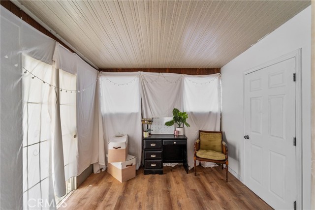 Detail Gallery Image 7 of 49 For 853 S Palm Ave, Hemet,  CA 92543 - 2 Beds | 2 Baths