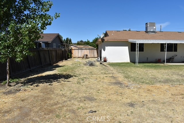 Detail Gallery Image 12 of 17 For 815 California Ave, Dos Palos,  CA 93620 - 3 Beds | 2 Baths