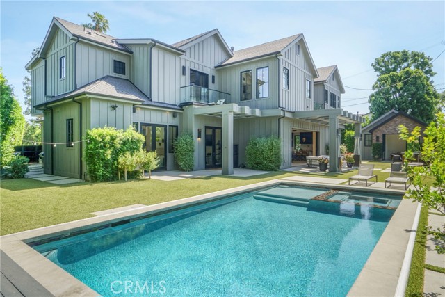 4961 Edgerton Avenue, Encino CA: https://media.crmls.org/medias/c6e57647-84db-4eba-be5e-caf1a341816b.jpg