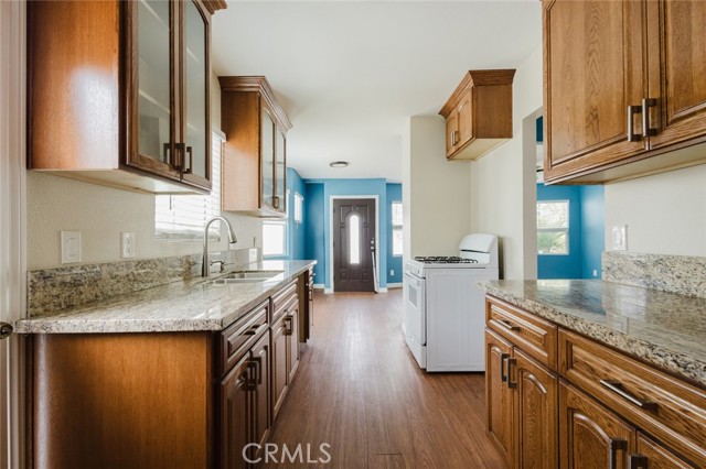 Detail Gallery Image 18 of 35 For 2226 Hauser Bld, Los Angeles,  CA 90016 - 3 Beds | 2 Baths