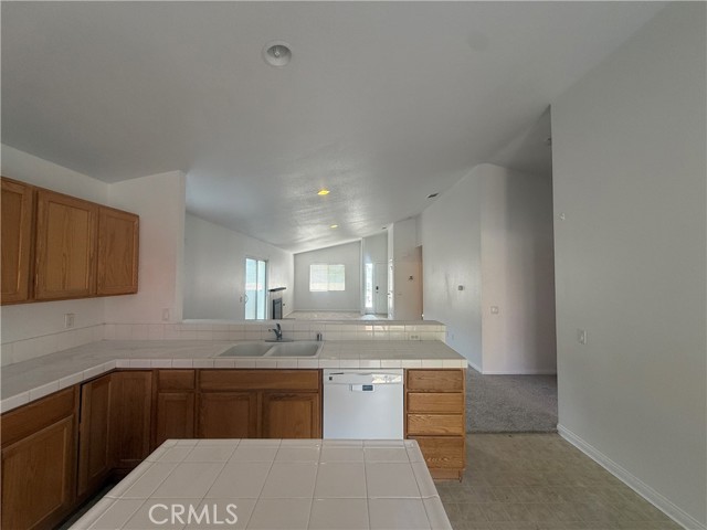 Detail Gallery Image 12 of 33 For 1230 Tourmaline Ave, Mentone,  CA 92359 - 3 Beds | 2 Baths