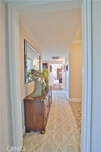12400 MONTECITO Road, Seal Beach CA: https://media.crmls.org/medias/c6e65bb2-892f-44ea-8c4a-4a39365e60ee.jpg