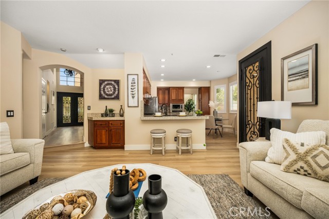 29 Calabria, Lake Forest CA: https://media.crmls.org/medias/c6e66709-636a-4e2f-8681-e6e10bf3aa1f.jpg