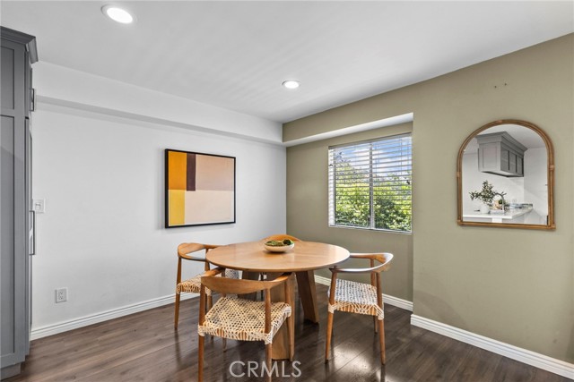 Detail Gallery Image 5 of 40 For 2700 Cahuenga Bld #3104,  Hollywood Hills,  CA 90068 - 1 Beds | 1 Baths