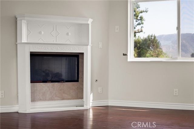 Detail Gallery Image 40 of 66 For 406 N Fairview, Burbank,  CA 91505 - 5 Beds | 4/1 Baths