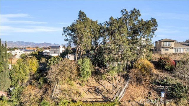 Detail Gallery Image 57 of 73 For 9737 Frankirst Ave, North Hills,  CA 91343 - 5 Beds | 4 Baths