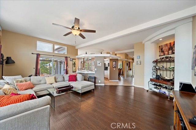 Detail Gallery Image 33 of 53 For 39565 Spanish Oaks Dr, Temecula,  CA 92592 - 4 Beds | 2/1 Baths