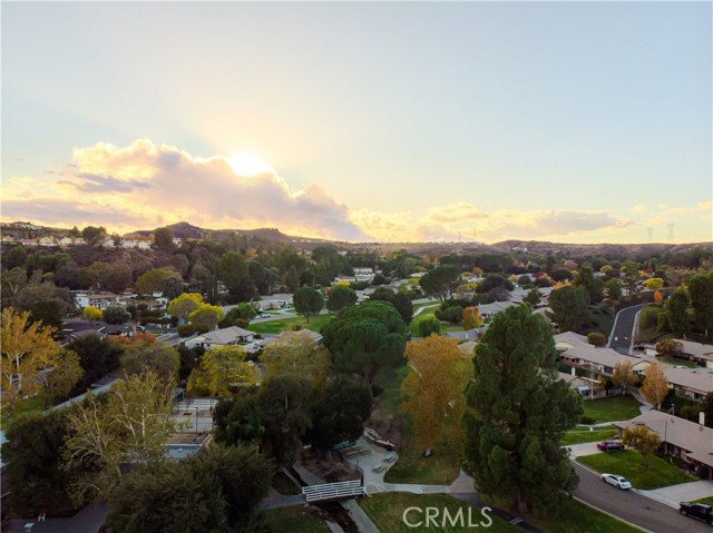 Detail Gallery Image 45 of 50 For 19204 Avenue of the Oaks #E,  Newhall,  CA 91321 - 2 Beds | 2 Baths