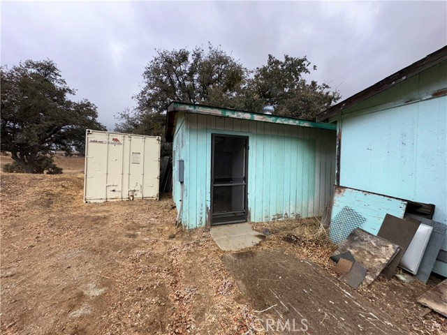 19645 Water Canyon Road, Tehachapi CA: https://media.crmls.org/medias/c6e77bb7-4212-4bb1-9ad7-4172cce4d347.jpg