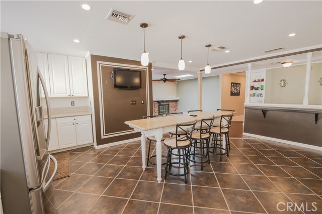 Detail Gallery Image 10 of 46 For 2327 Cienega, Highland,  CA 92346 - 5 Beds | 4 Baths