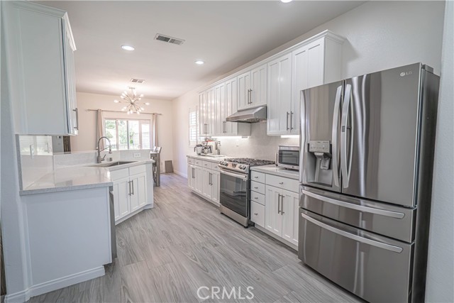 Image 11 of 44 For 28217 Alton Way